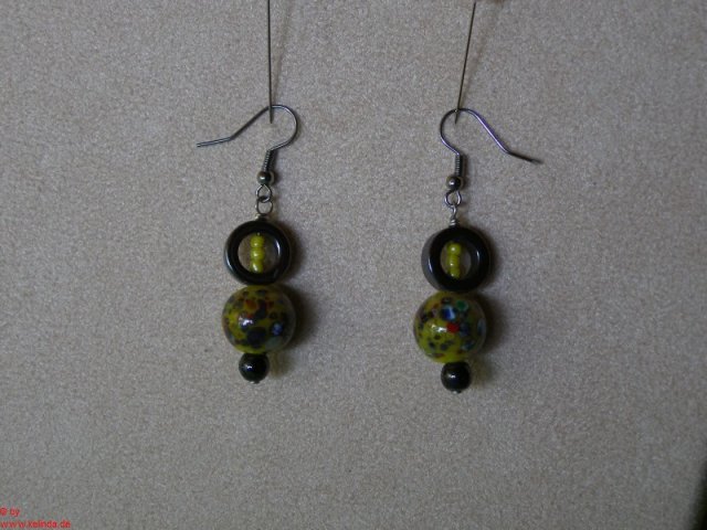 p1293846_033_20110205_2043038936