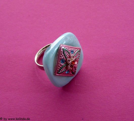 2_18_20130211_1179579869