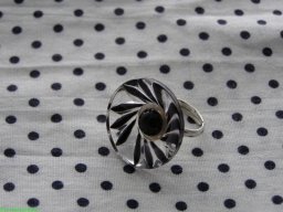 p7010684_20120701_1498079012